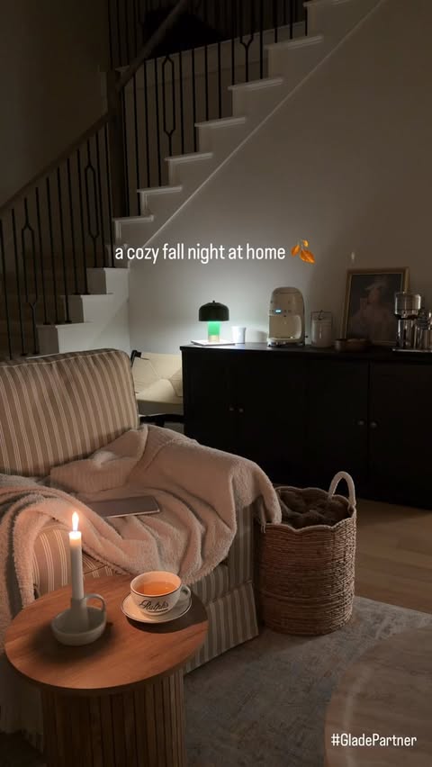Instagram post by @hellobellalifestyle for Glade. Caption reads: [...] fall 🍂🤎 Setting the mood at home with....
