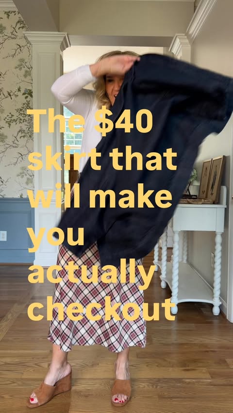 Instagram post by @sweetfringebenefits for Kohl's. Caption reads: [...] pick up a few of the tops to wear too!....