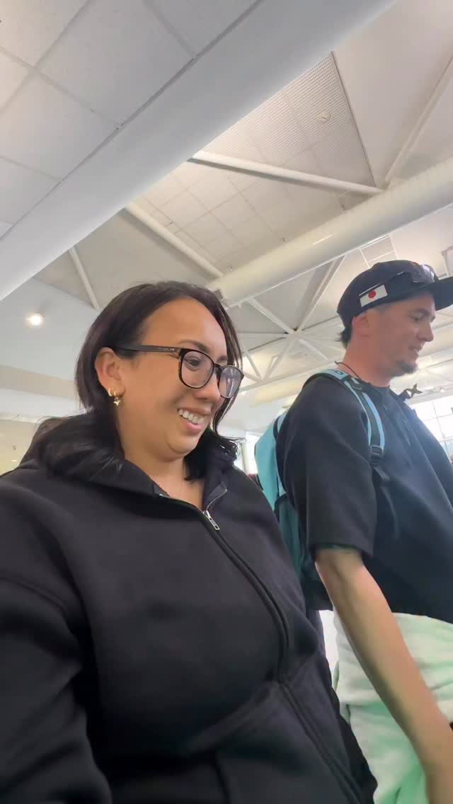 Instagram post by @lisaperesecullen for Qantas. Caption reads: Dare I say we had a blissful family trip @qantas....