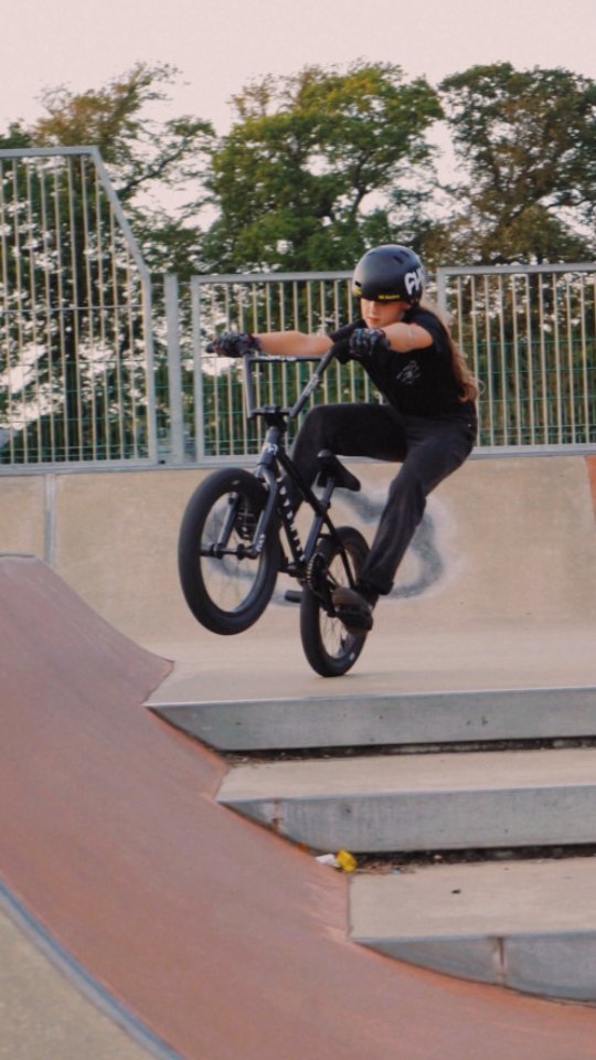 Instagram post by @aubreetime for CULTCREW. Caption reads: [...] the last round of @backyardjambmx 🤞....