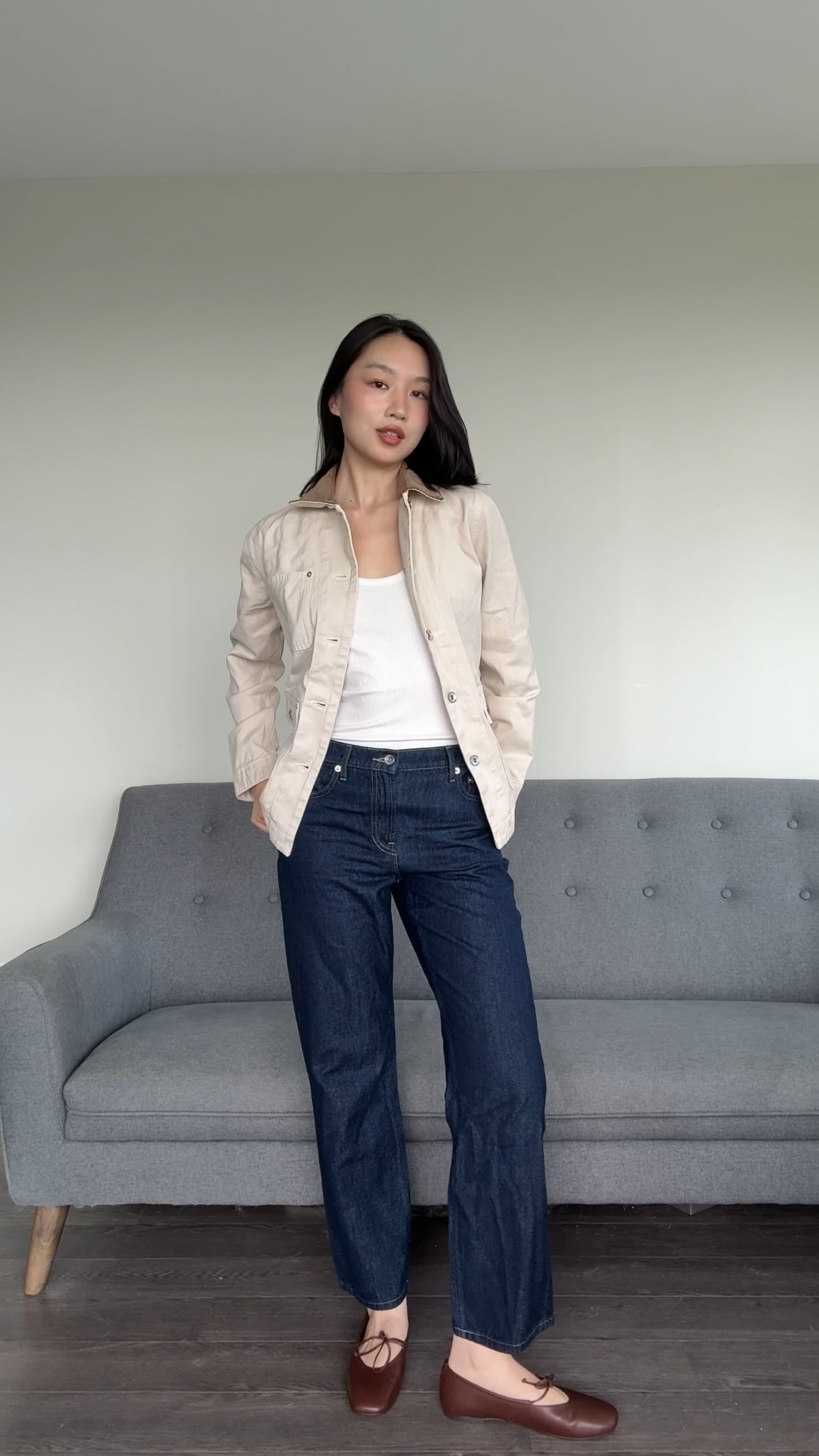 Instagram post by @1mon16 for Everlane. Caption reads: [...] fall looks in The Fall Edit 001 🤎 ft.....