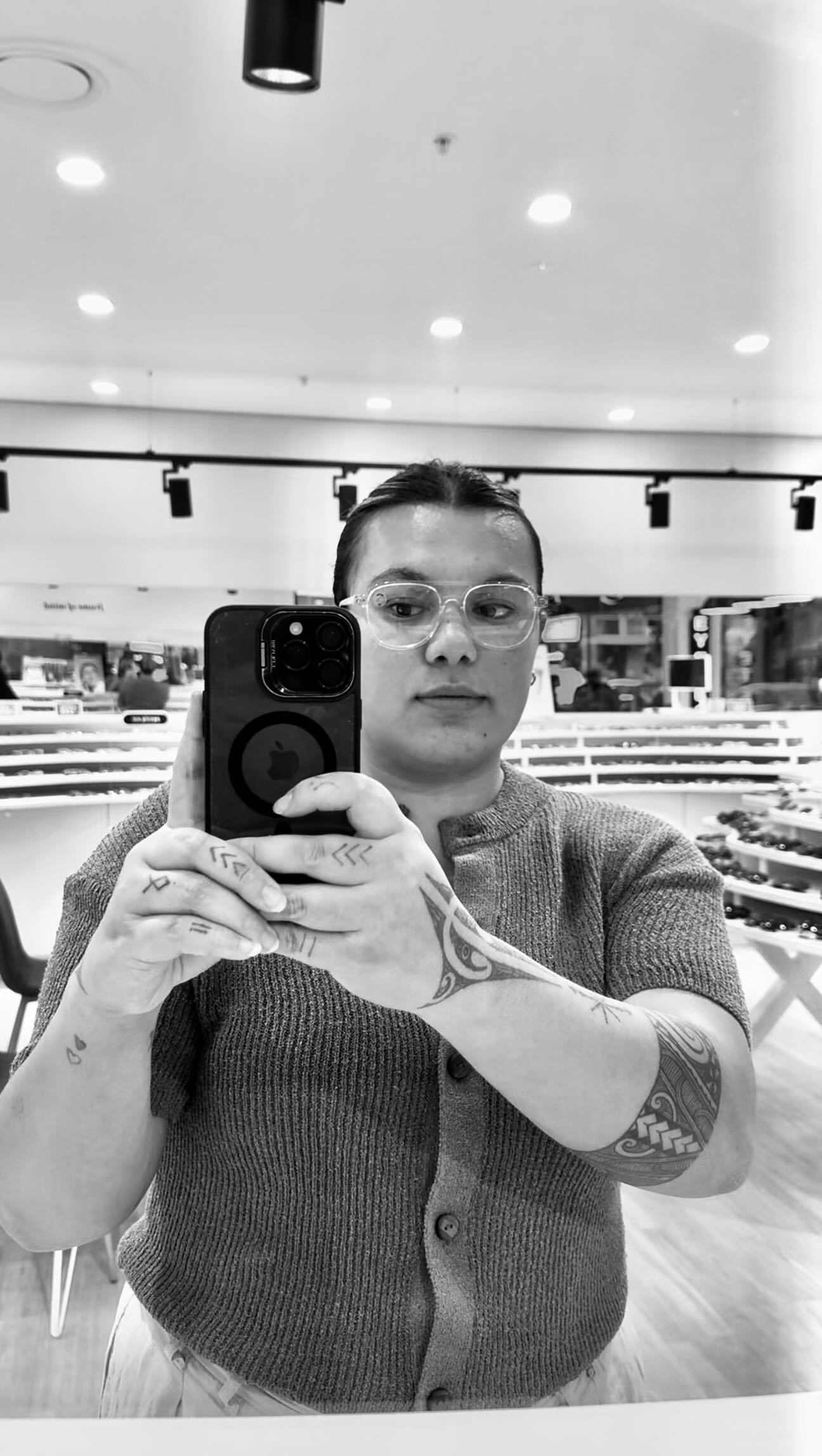 Instagram post by @talzlife_ for Oscar Wylee Eyewear. Caption reads: VIBES WERE HIGH TODAY 😍 I was so looked after by....