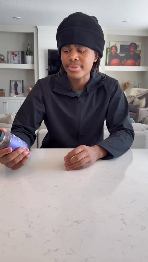 Instagram post by @therealkinna for TruHeight. Caption reads: [...] staying healthy and keeps up with his....