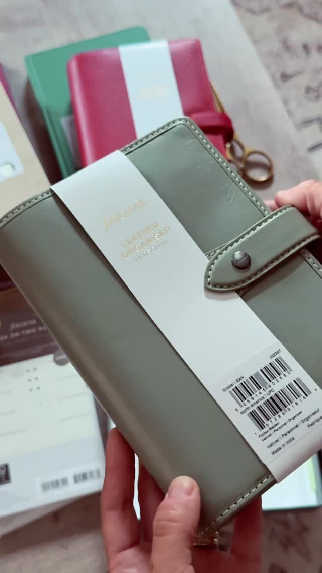 Instagram post by @filoplanner for Filofax. Caption reads: Unbox with me package from @officialfilofax....