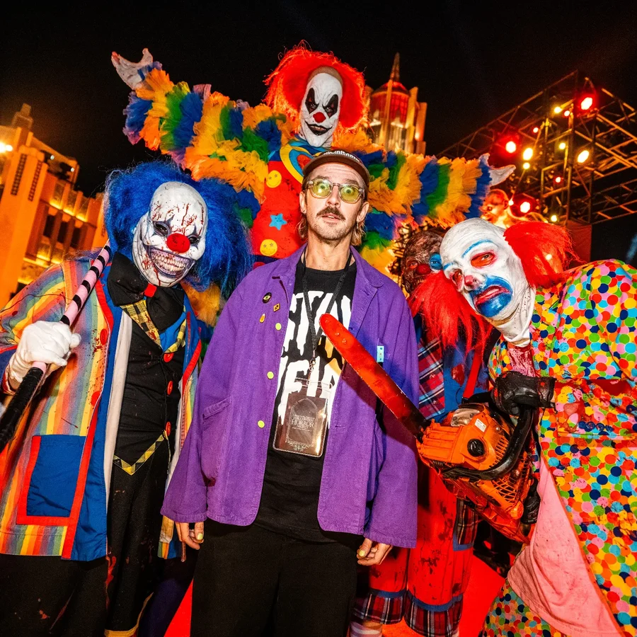Instagram post by @thatdanstevens for Halloween Horror Nights. Caption reads: [...] 🤯 than at Universal Studios Halloween....