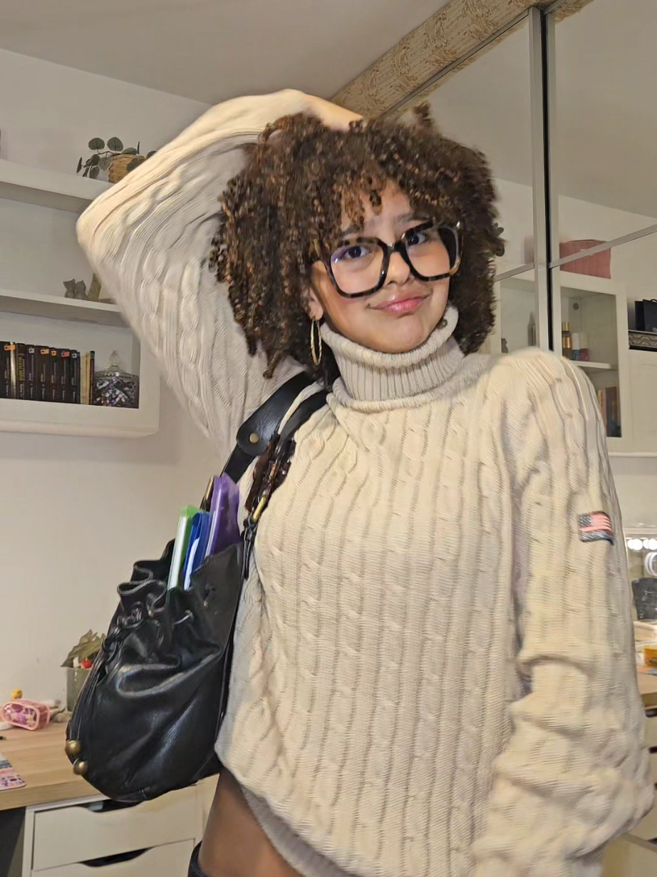 TikTok post by @ines_rzkl for Superdry. Caption reads: @CULT by Superdry  #outfitinspo #outfit #dadju .