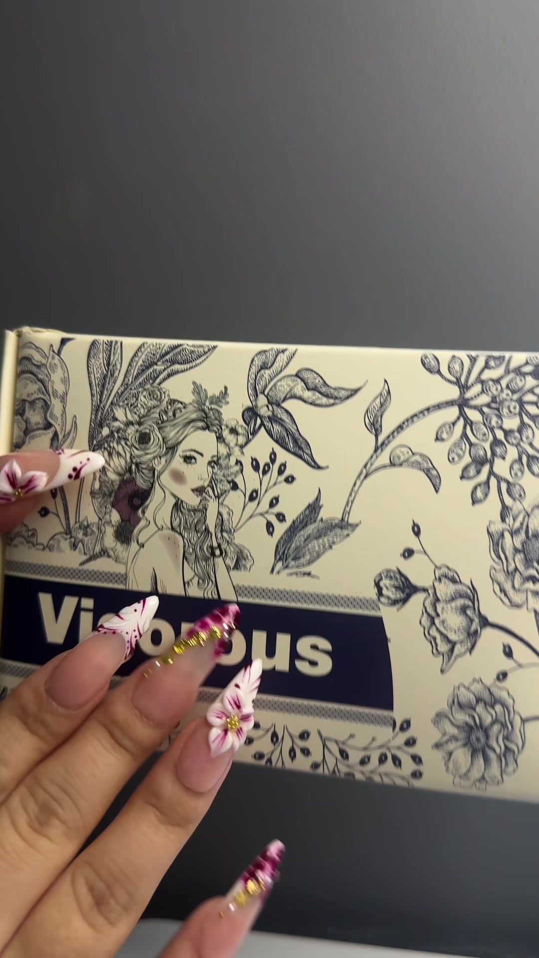 TikTok post by @yajipsi for Vigorous Beauty. Caption reads: @Vigorous Beauty 💋 💫 Elevate your hair game with....