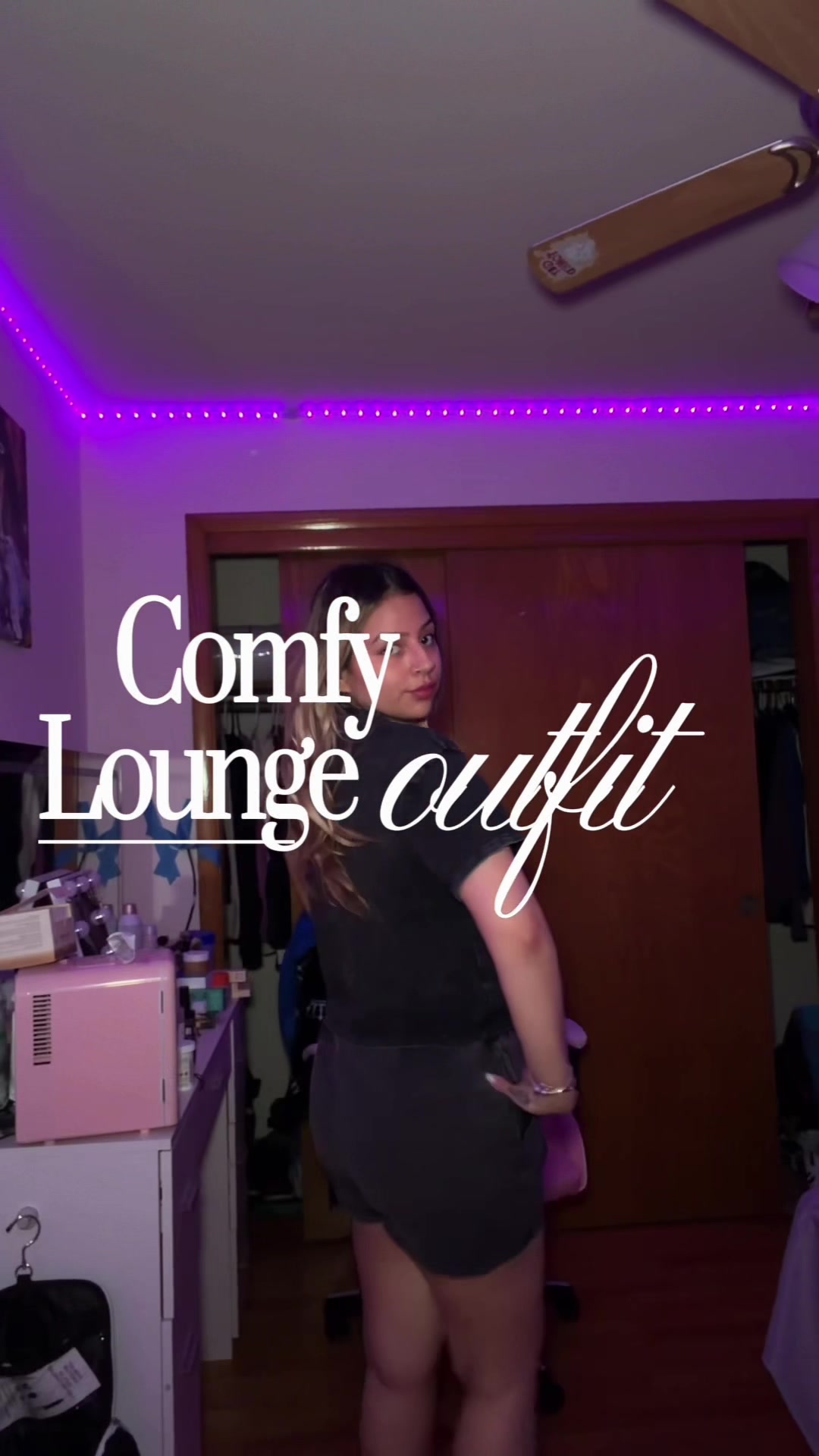 TikTok post by @gigiii..g for Automet. Caption reads: The perfect 2 piece lounge set 🩶  Size :Small....