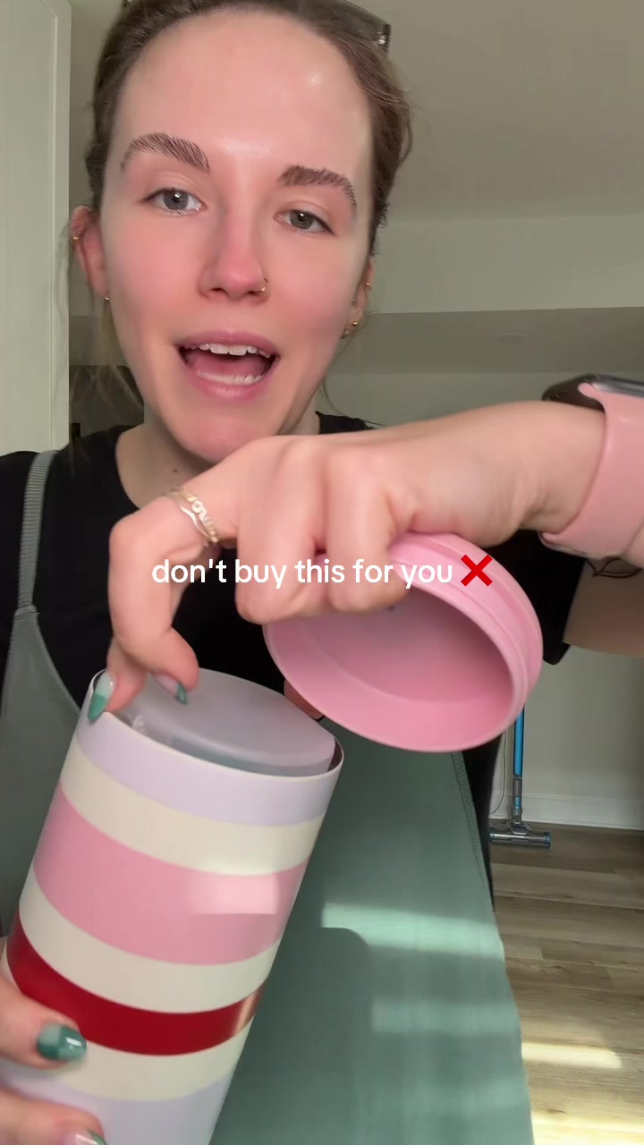 TikTok post by @cour10y_2.0 for BOTTLE BOTTLE. Caption reads: [...] of my other ones in the trash 🤷‍♀️....