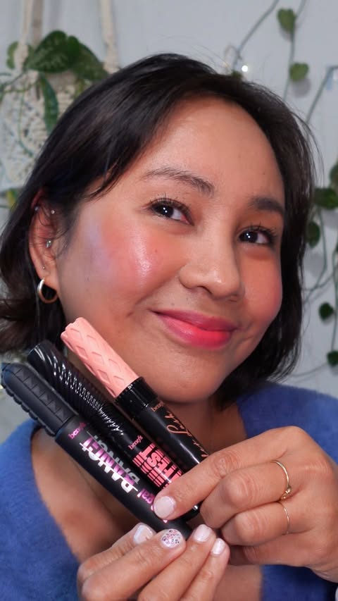 Instagram post by @willworkformascara for Benefit Club Pink US. Caption reads: [...] volume, fan, or curl? 👀 Gifted by....