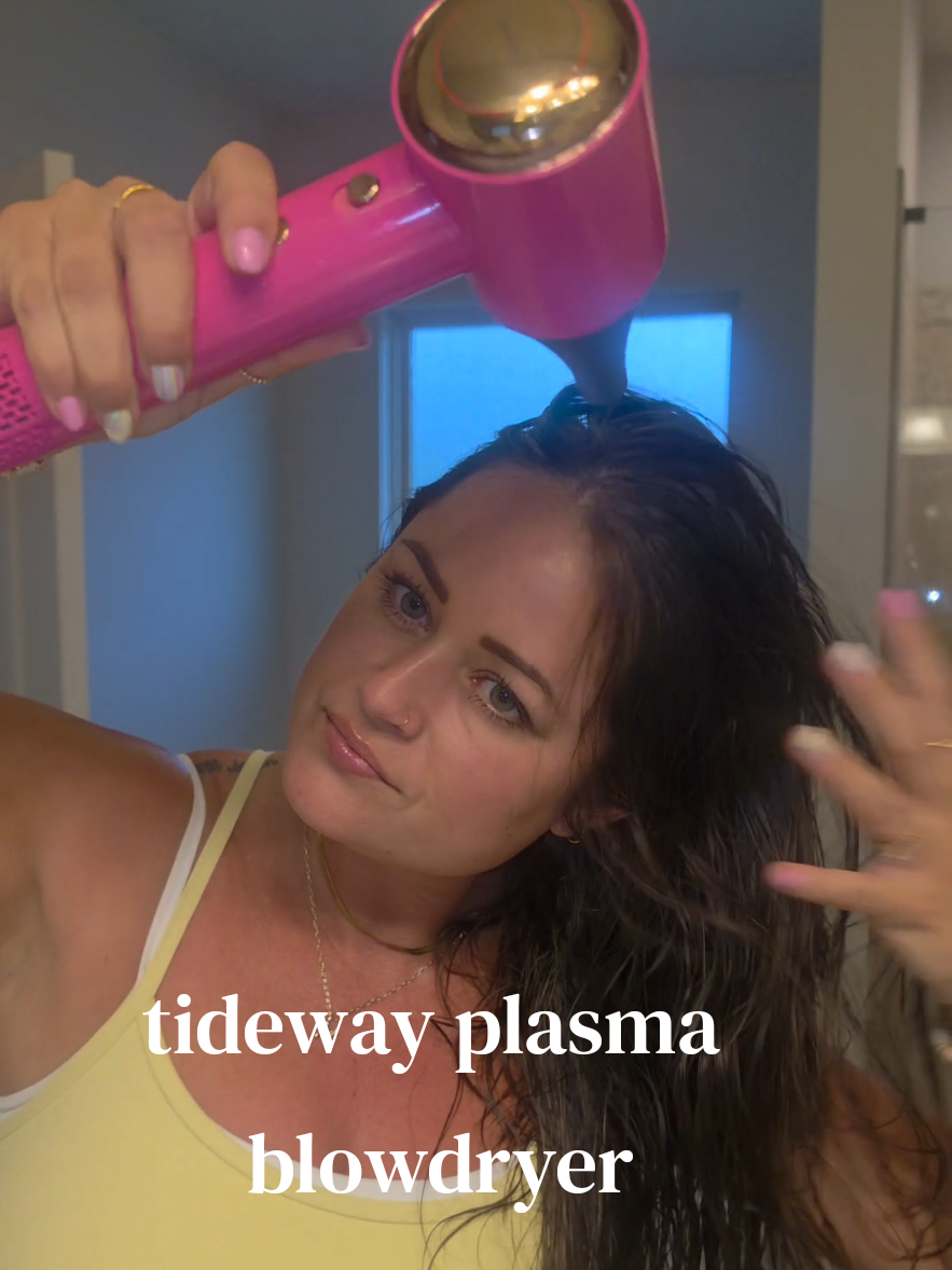 TikTok post by @heyitsmiranda7 for Tideway. Caption reads: my fave blowdryer ever 😍 @Tideway #tideway....