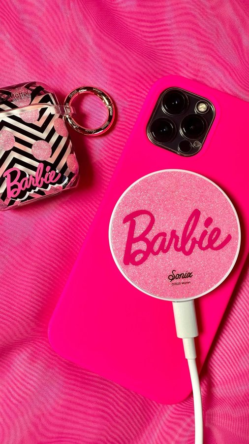 Instagram post by @azusabarbie for Sonix. Caption reads: [...] Pink Barbie™ MagLink™ Charger from....