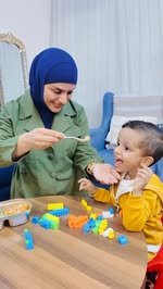 Instagram post by @noorali_make for Kinder. Caption reads: خلي اطفالنا يكونون ابطال لقصصهم ونبتكر تجارب جديدة....