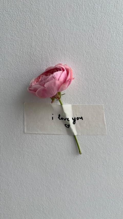 Instagram post by @soniaeijken_ for BaByliss. Caption reads: Morning routine with the new @babyliss airwand....