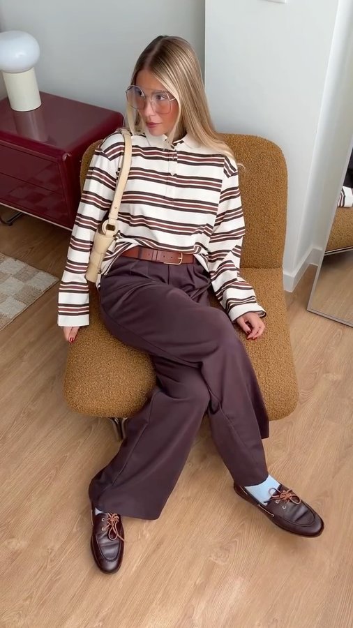 Instagram post by @ritamontezuma for Calzedonia. Caption reads: Office outfits don’t have to boring, even 1 pair....