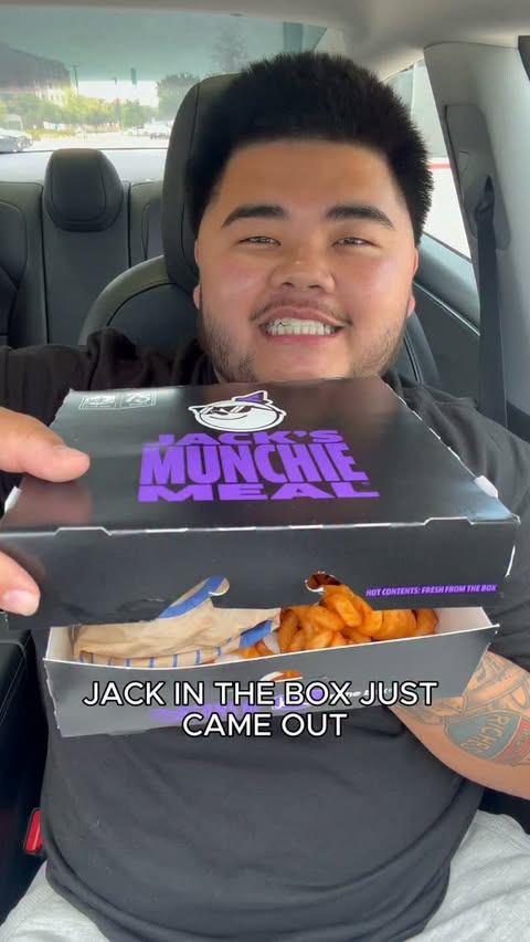 Instagram post by @vinceeats_ for Jack in the Box. Caption reads: #ad @jackinthebox just dropped the new Philly....