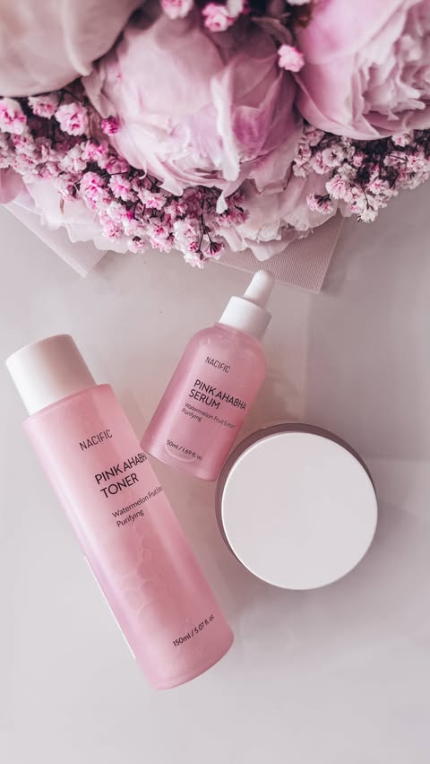 Instagram post by @angelika_welna for NACIFIC. Caption reads: [...] My 3 steps routine skincare with....