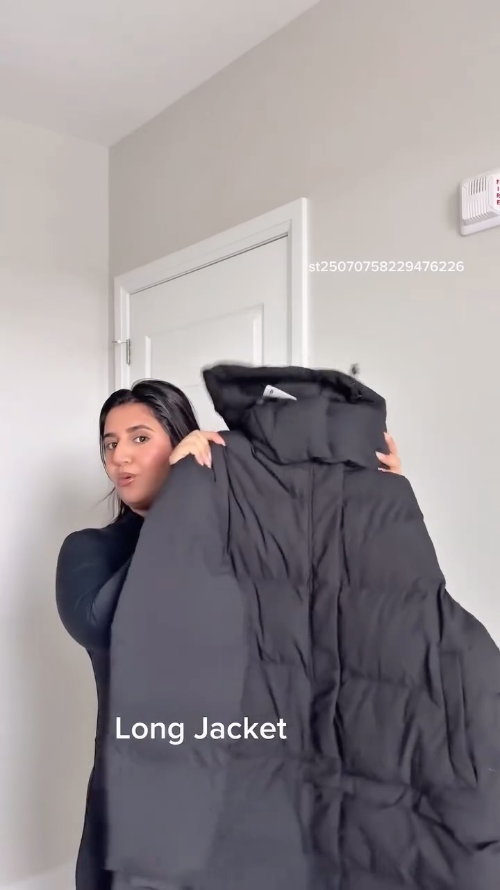 Instagram post by @michellenoorr for Glowmode. Caption reads: The ultimate versatile piece you need this season....