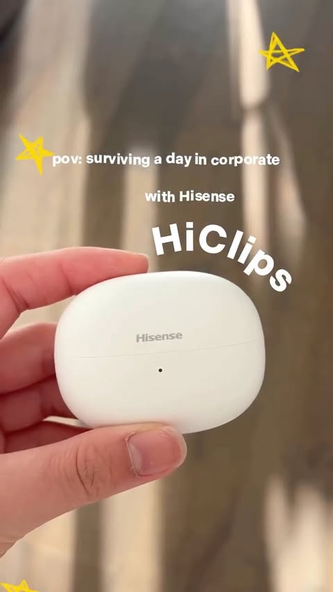 Instagram post by @zoelo.hy for Hisense. Caption reads: [...] life a little less chaotic (with @hisenseau....
