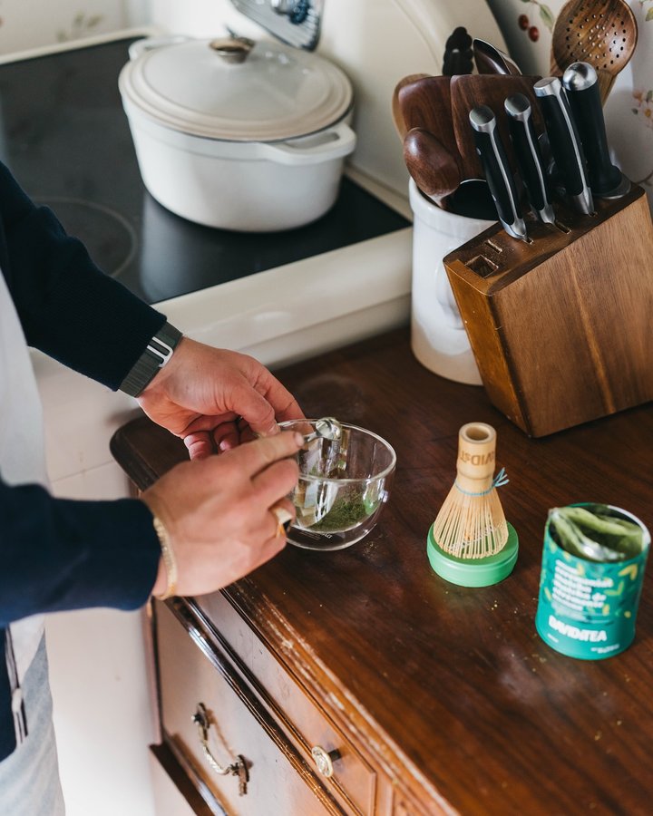 Instagram post by @justinpasutto for Davidstea. Caption reads: [...] Mother’s Day...all month long @davidstea and....