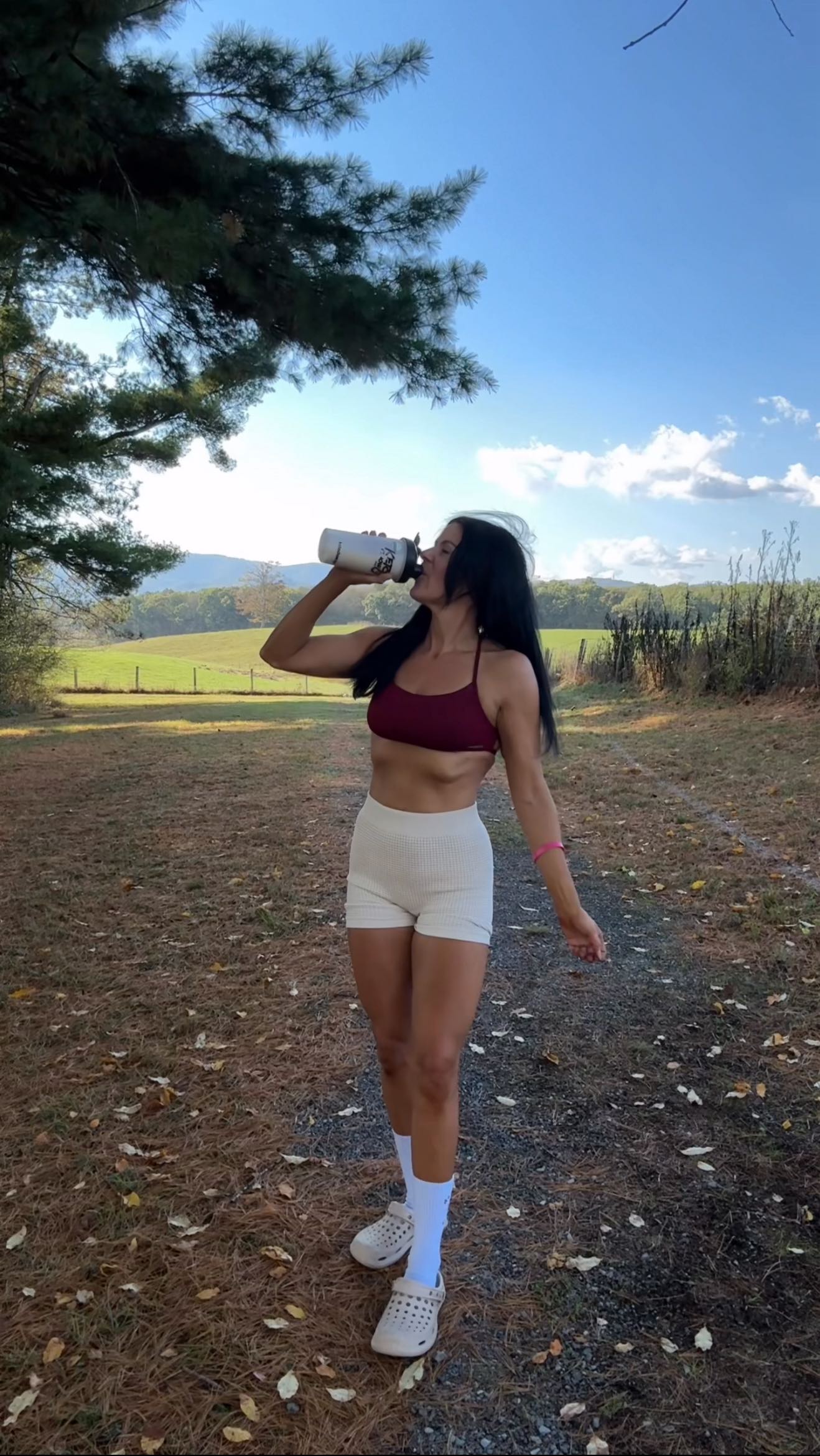 Instagram post by @the_keto_dealer for Keto Chow. Caption reads: 💁🏻‍♀️ Make those mundane, every day actions....