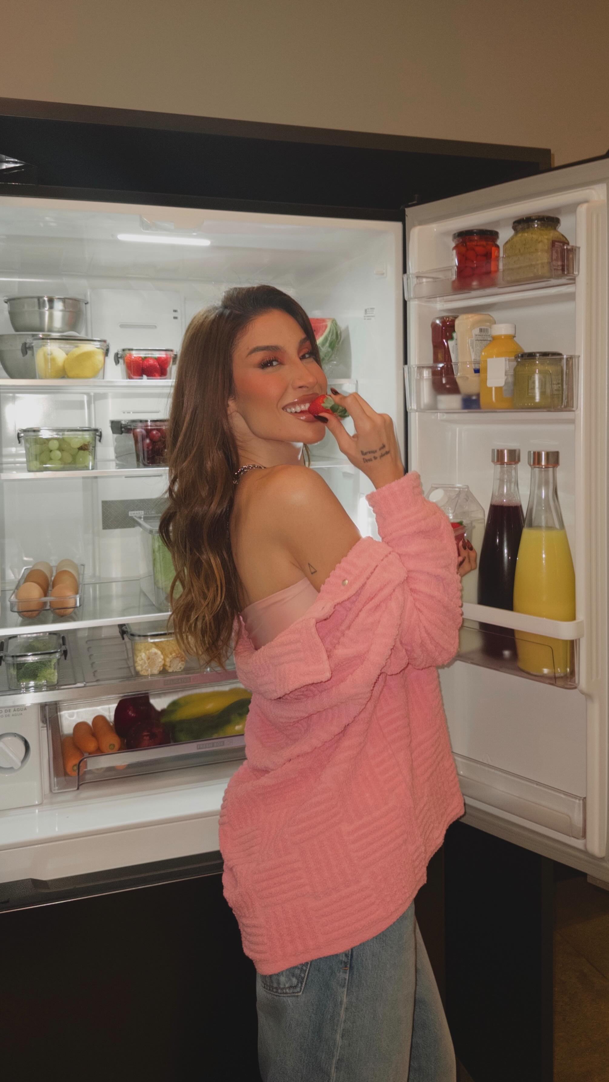 Instagram post by @bianca for Brastemp. Caption reads: Entrei na trend com a @brastemp hahaha 💡

Vocês....