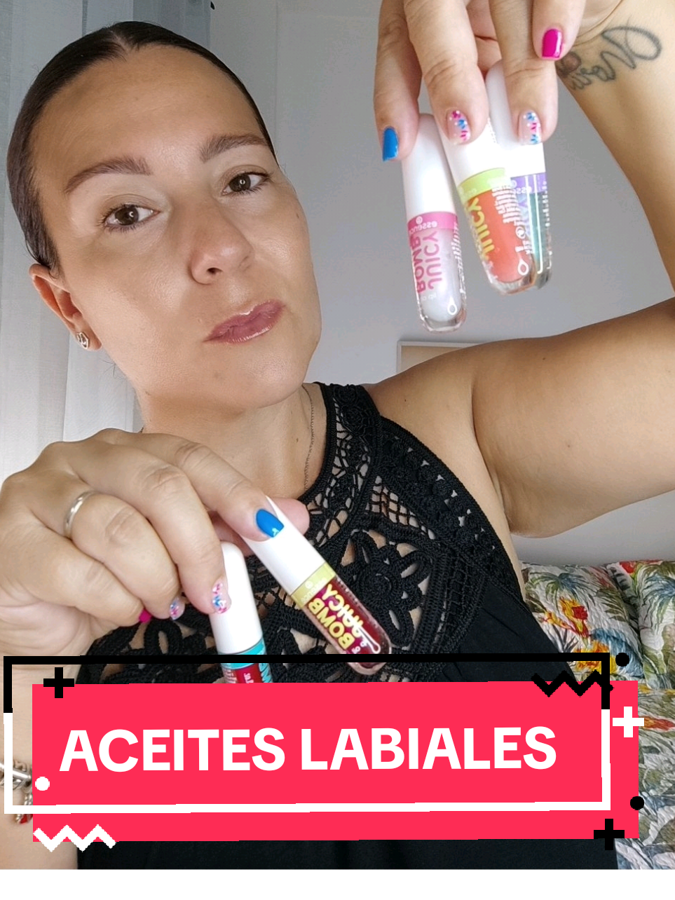 TikTok post by @el_diario_de_fany for ESSENCE. Caption reads: 👄ACEITES LABIALES👄 #labiales#brillos#essence....