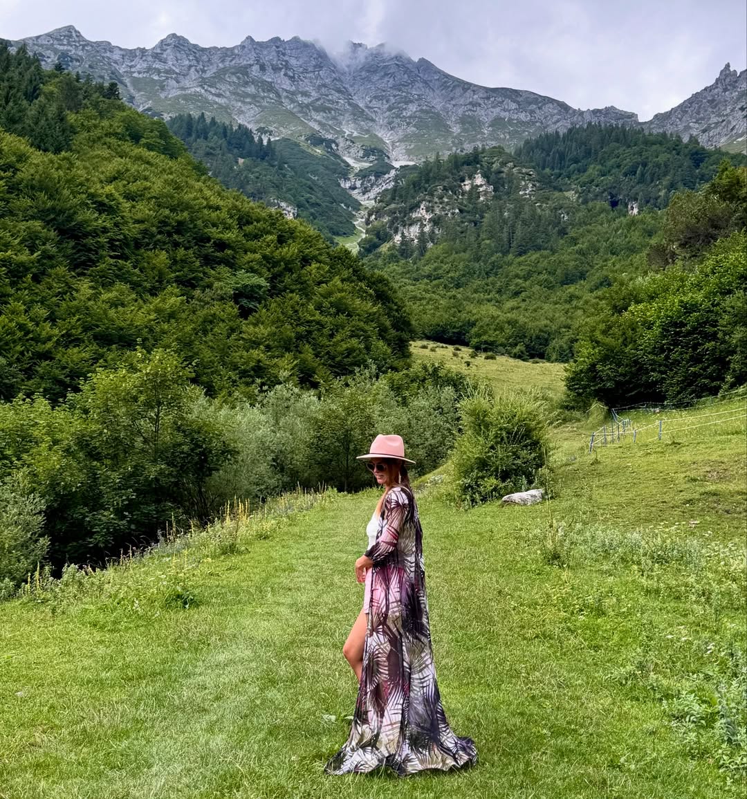 Instagram post by @authenticchica for She is Not Lost 🌎. Caption reads: NEW INNSBRUCK TRAVEL GUIDE BLOG ONLINE, WITH MANY....