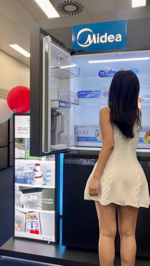 Instagram post by @miatran___ for Midea. Caption reads: [...] features, the new Space Master from....