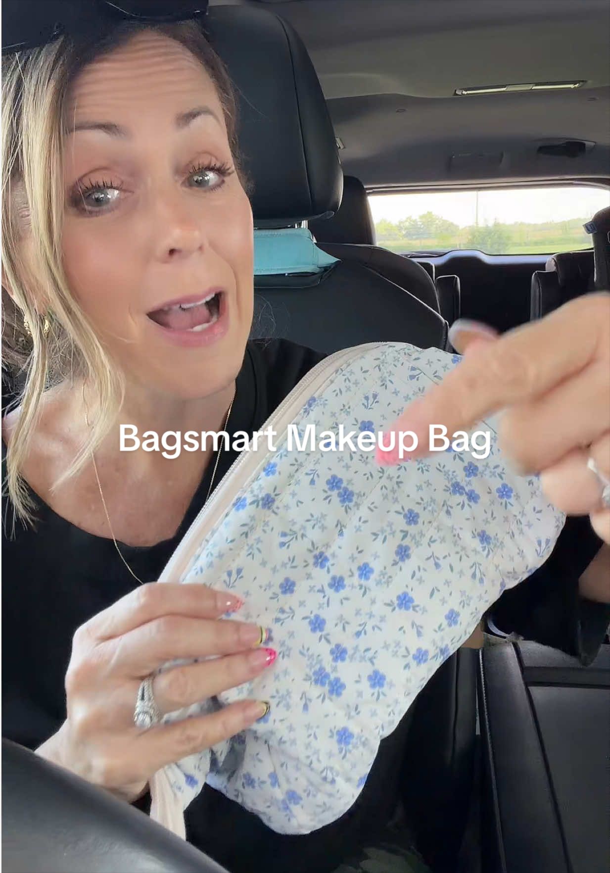 TikTok post by @livingthebreezylife for Bagsmart. Caption reads: [...] at the top!!! Give me 500!! @BAGSMART....