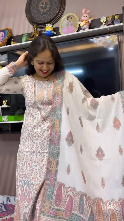 Instagram post by @seemabhatt7 for Flipkart. Caption reads: Favourite winter suit set from....