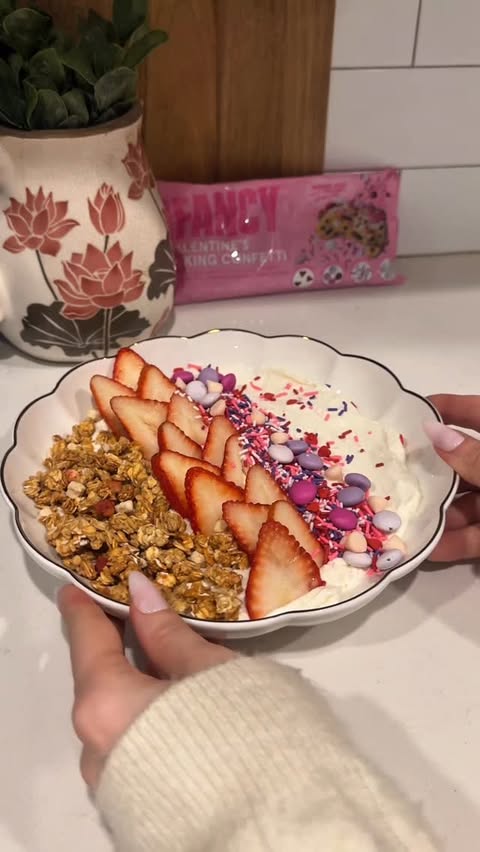 Instagram post by @_yevaberez_ for Fancy Sprinkles. Caption reads: Making my yogurt bowl extra cute with....