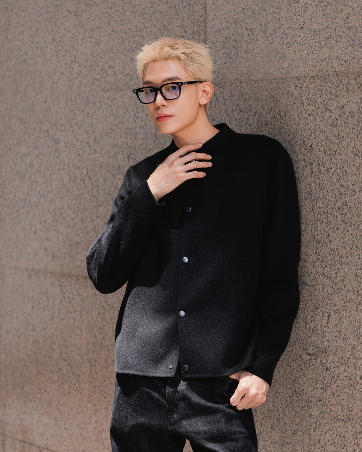 Instagram post by @mrbriansee for Massimo Dutti. Caption reads: A refined take on everyday essentials, effortless....