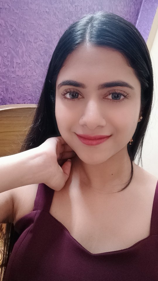 Instagram post by @sakshichananaofficial for Nature’s Essence. Caption reads: #ad Beauty Ritual for a Rosy bridal glow by....