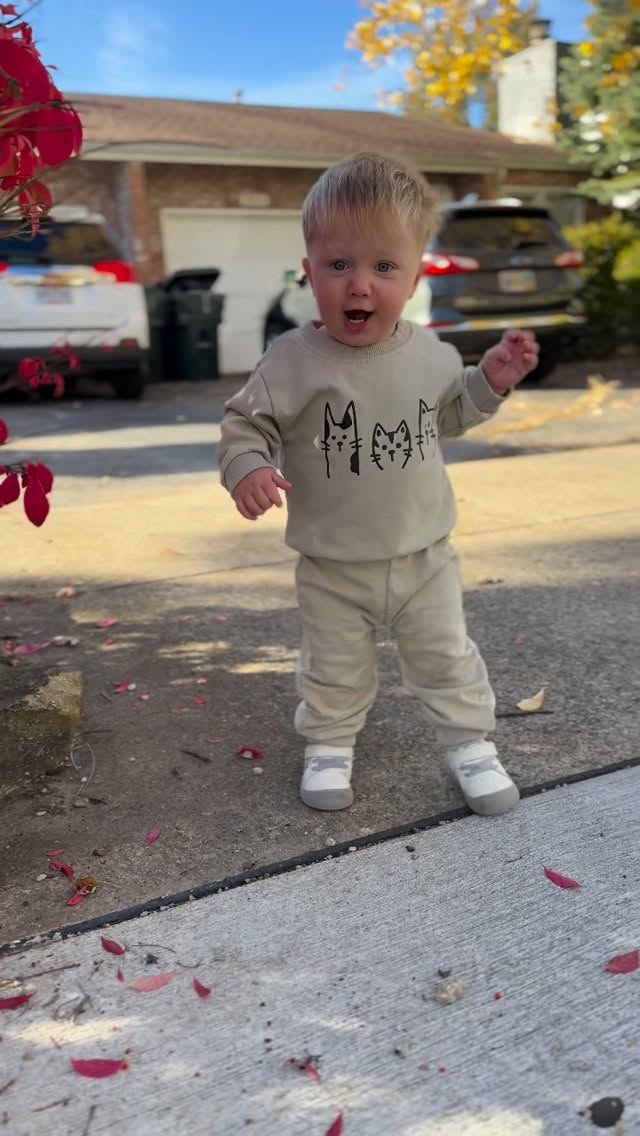 Instagram post by @raisa.oshurko for MiniOlie. Caption reads: This is a find!!! A high-quality suit for....