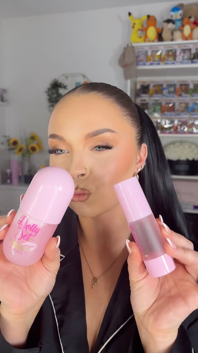 Instagram post by @eleanorashtonmu for Doll Beauty. Caption reads: [...] their new primer and setting spray....