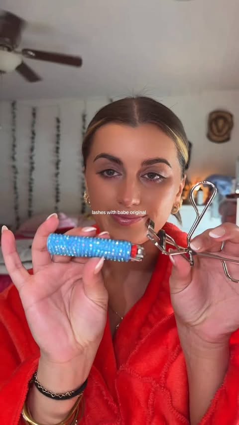 Instagram post by @hannahlobkovich for Babe Original. Caption reads: Link in bio for lash serum @babeoriginal #lashes....