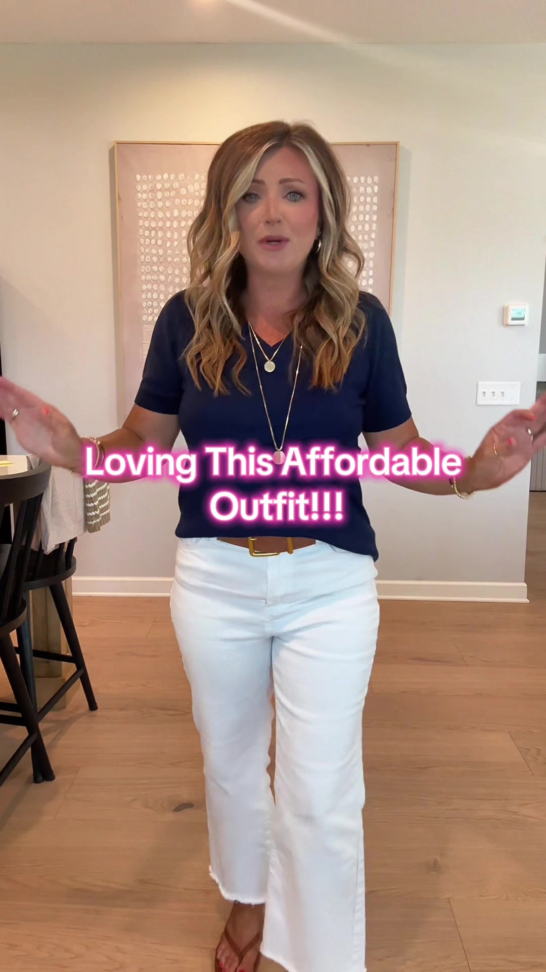 TikTok post by @_midwestjess for Discount Divas. Caption reads: [...] on repeat.@Arach&cloz @Cushionaire @Discount....
