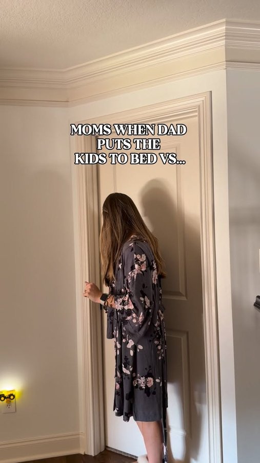 Instagram post by @lauraelizabethgraham for somaintimates. Caption reads: How does he do that..?! 😅

Meanwhile I fit in a....