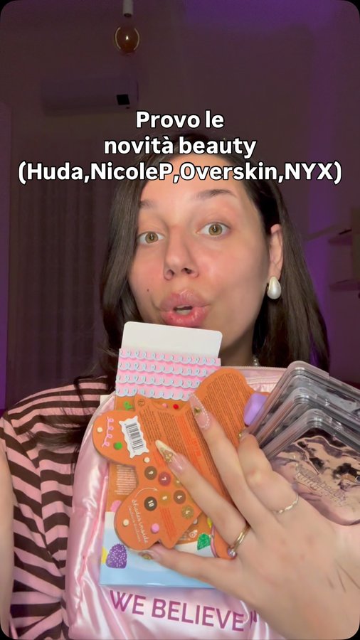 Instagram post by @angelatortora_ for Overskin. Caption reads: Provo le novità beauty *gifted by @overskin....