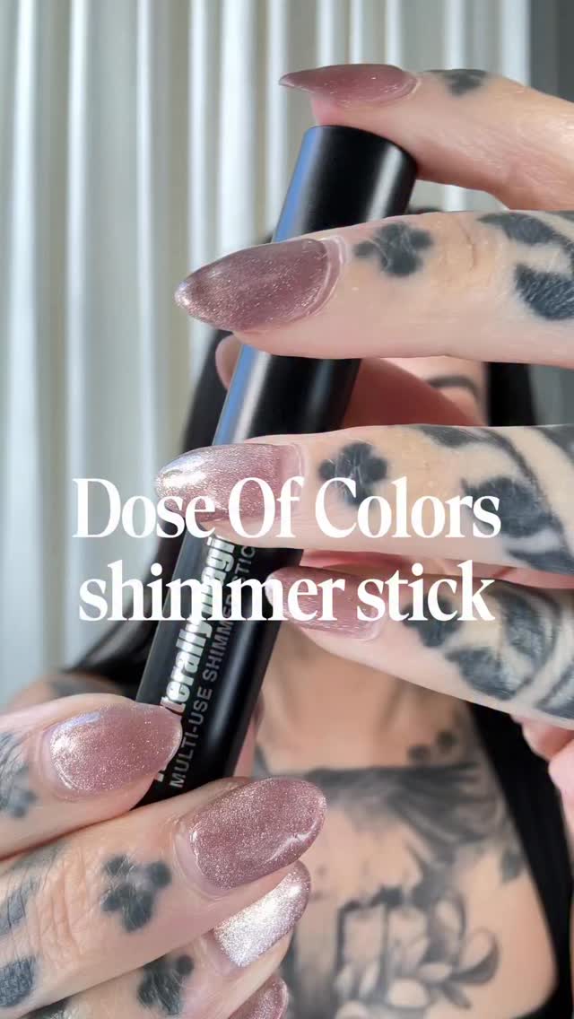 Instagram post by @chelseyceja for Dose of Colors. Caption reads: Ok but it literally is like magic ✨ I’m definitely....