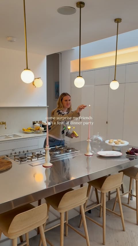 Instagram post by @matildabeaa for Bobbi Brown Cosmetics. Caption reads: Hosting a little festive dinner party with my....