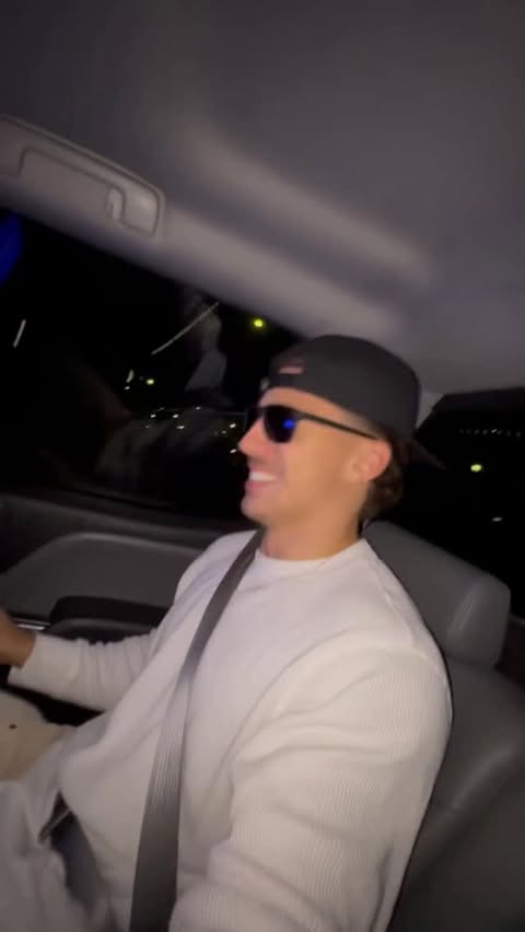 Instagram post by @brodyclementi for Coinbase. Caption reads: Body was instead rocking lol #everybodycoinbase....