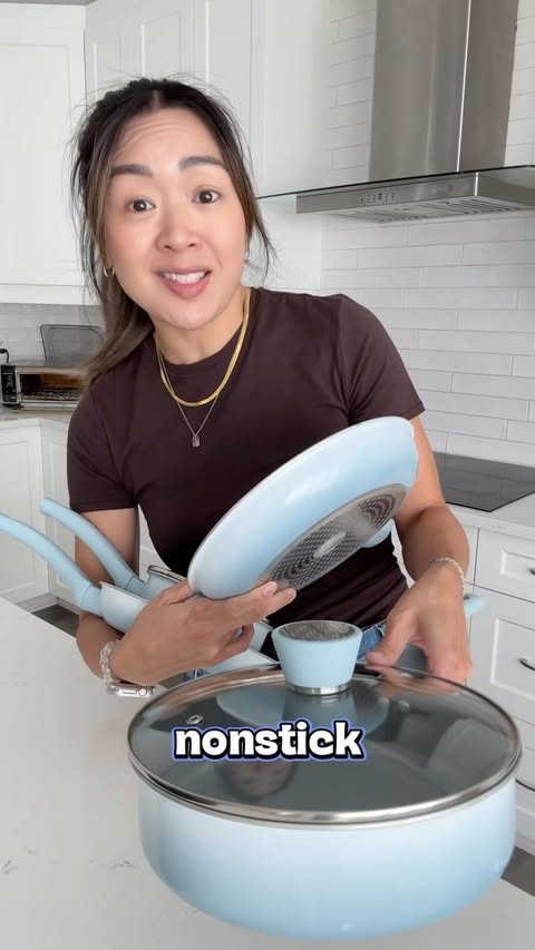 Instagram post by @lifewithleannelee for Cuisinart. Caption reads: [...] the longest time. But now that I have....