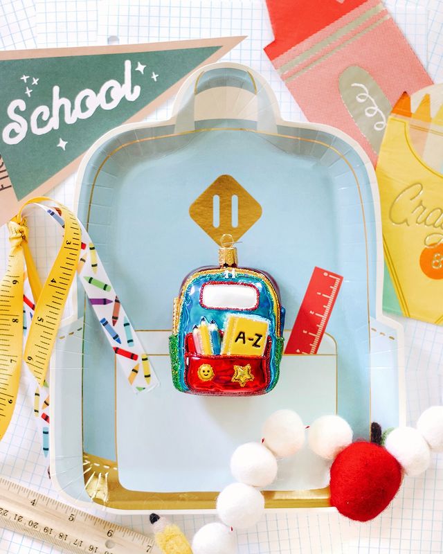 Instagram post by @kelleydigioia for Old World Christmas. Caption reads: I’m so excited to partner with @oldworldchristmas....