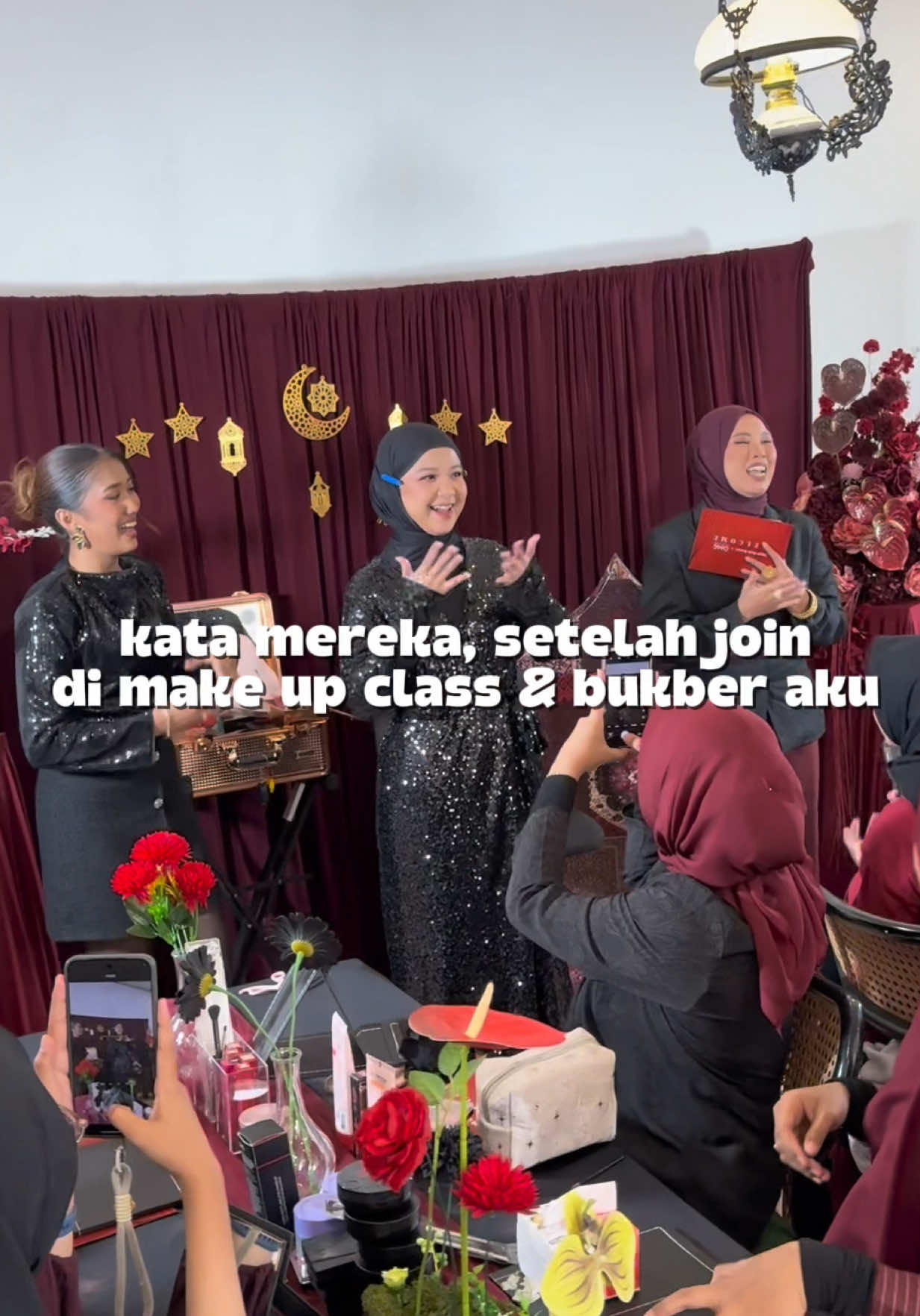 TikTok post by @rayuniii for Make Over. Caption reads: [...] see you make up class 2.0 aku bersama....