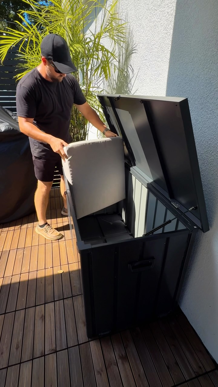 Instagram post by @homewithmike_ for PURPLE LEAF. Caption reads: [...] in this metal deck box from....