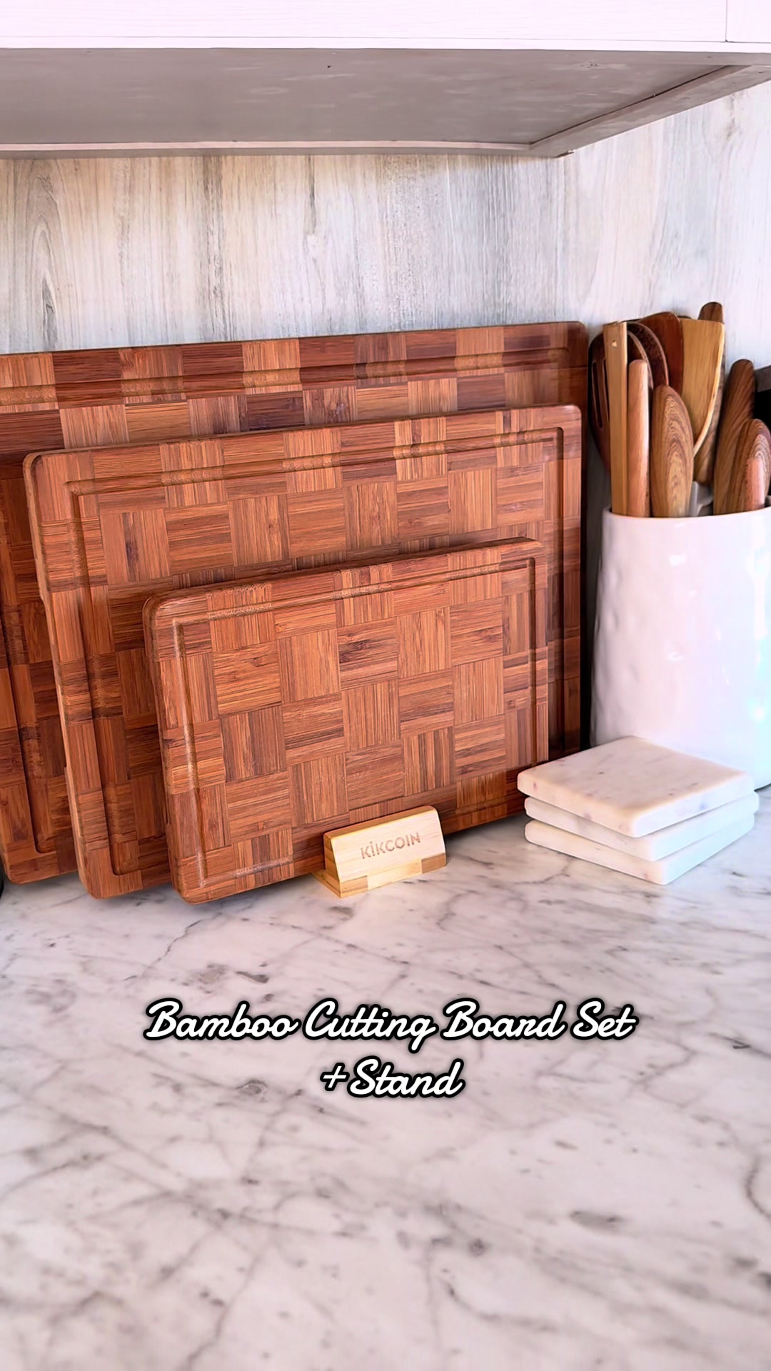 TikTok post by @r.rodriguez2309 for Kikcoin. Caption reads: [...] quality bamboo cutting board set😊👌🏻....