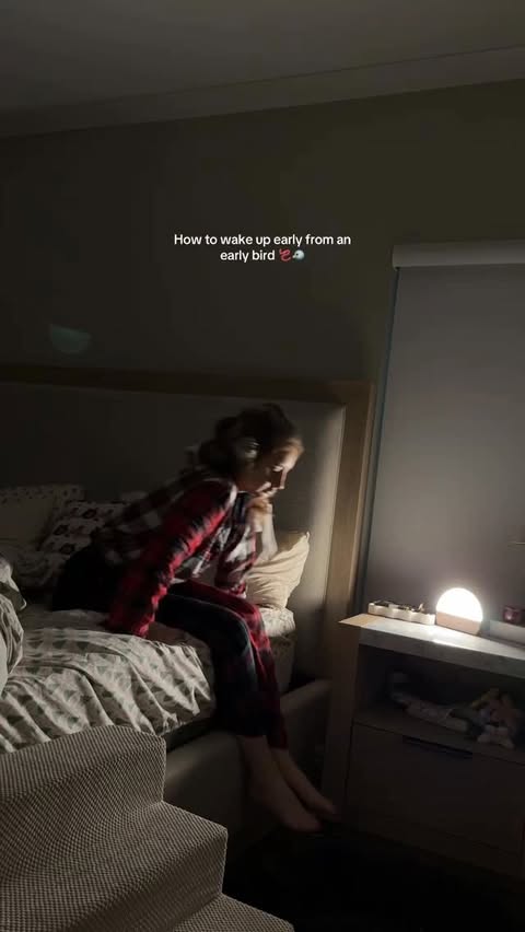 Instagram post by @wabbyrose for Hatch. Caption reads: @hatchforsleep is the perfect gift for....