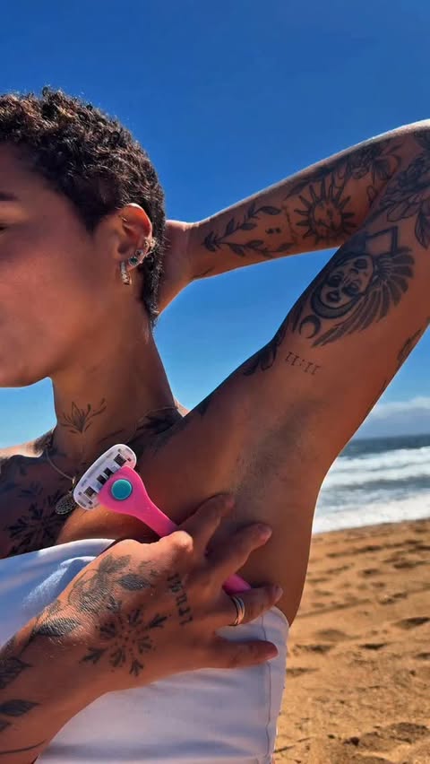 Instagram post by @ashparaskevas for Billie. Caption reads: [...] actually looks like. Partnering with @Billie....